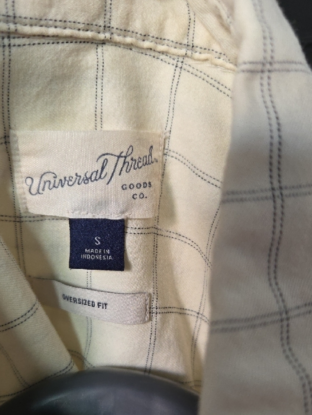 Universal Thread Long Sleeve Oversized Button-Down Shirt - Picture 3 of 8
